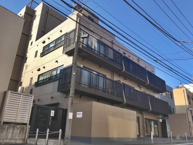 秀和第2材木町レジデンス
